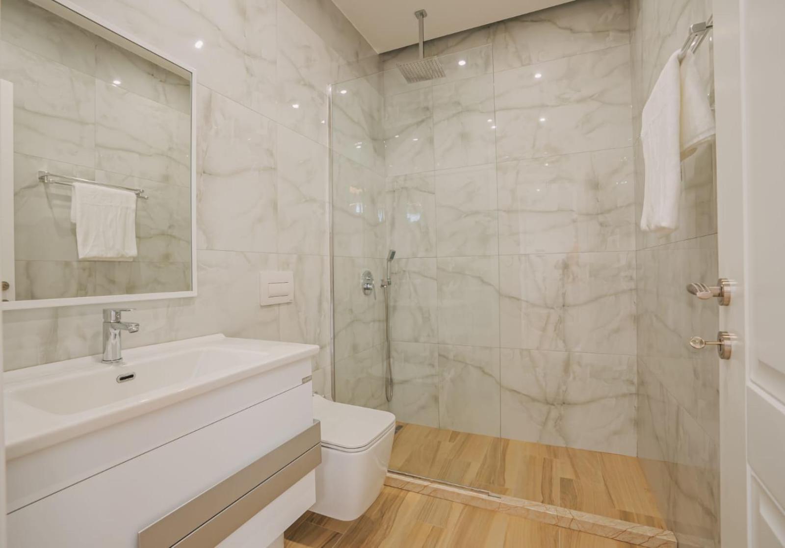 Apartment Jd Luxury Vlorë